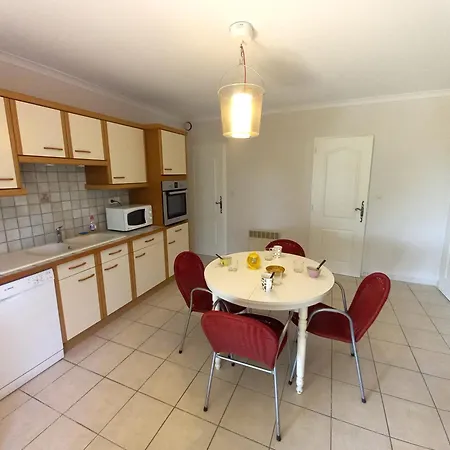 Saint Palais Sur - Maison Proche - 5 Min A Pied Du Supermarche