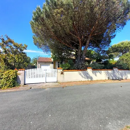 Villa Saint Palais Sur - Maison Proche - 5 Min A Pied Du Supermarche *