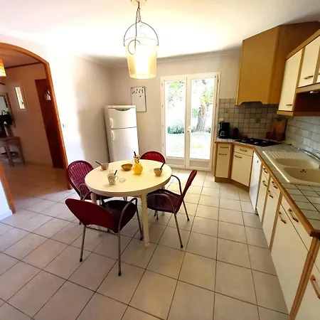 Saint Palais Sur - Maison Proche - 5 Min A Pied Du Supermarche La Palud (Charente-Maritime)