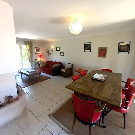 Saint Palais Sur - Maison Proche - 5 Min A Pied Du Supermarche * La Palud (Charente-Maritime)