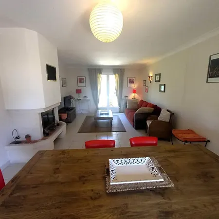 Saint Palais Sur - Maison Proche - 5 Min A Pied Du Supermarche Villa *