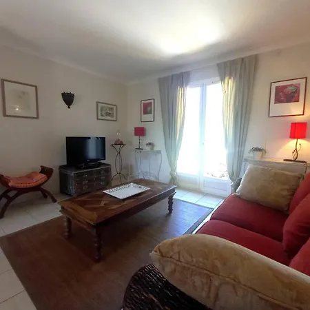 Villa Saint Palais Sur - Maison Proche - 5 Min A Pied Du Supermarche *