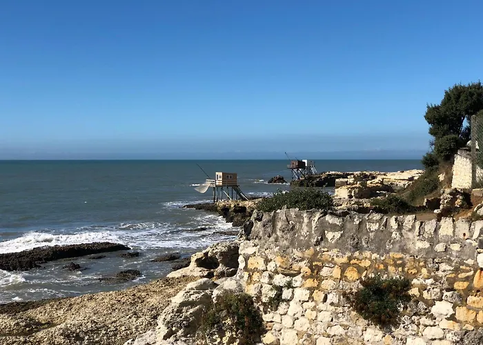 Saint Palais Sur - Maison Proche - 5 Min A Pied Du Supermarche Villa