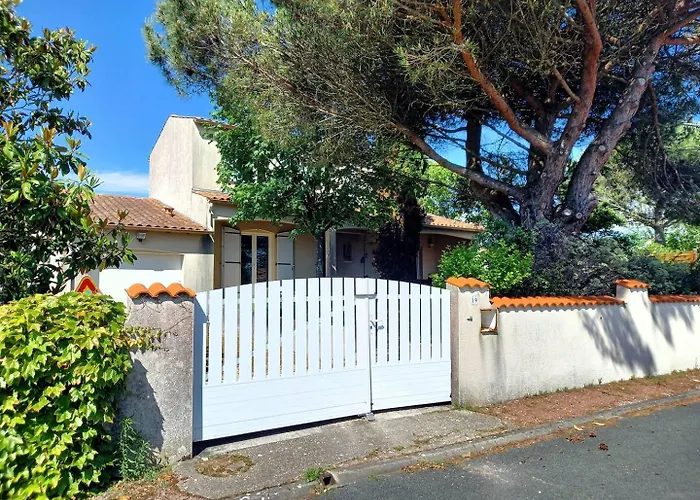 Saint Palais Sur - Maison Proche - 5 Min A Pied Du Supermarche *