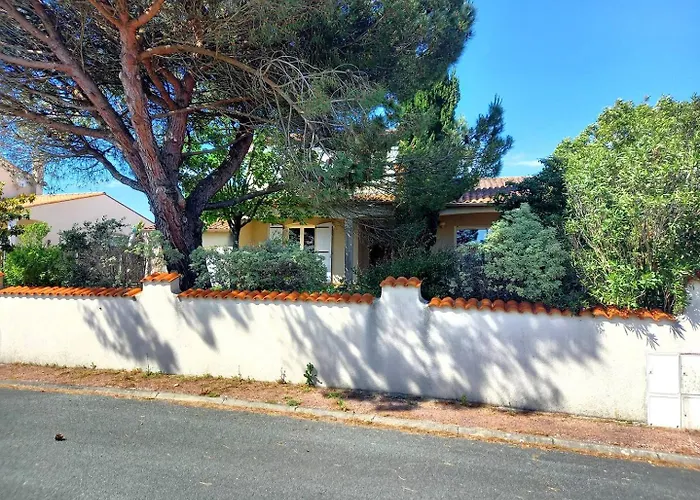 Saint Palais Sur - Maison Proche - 5 Min A Pied Du Supermarche